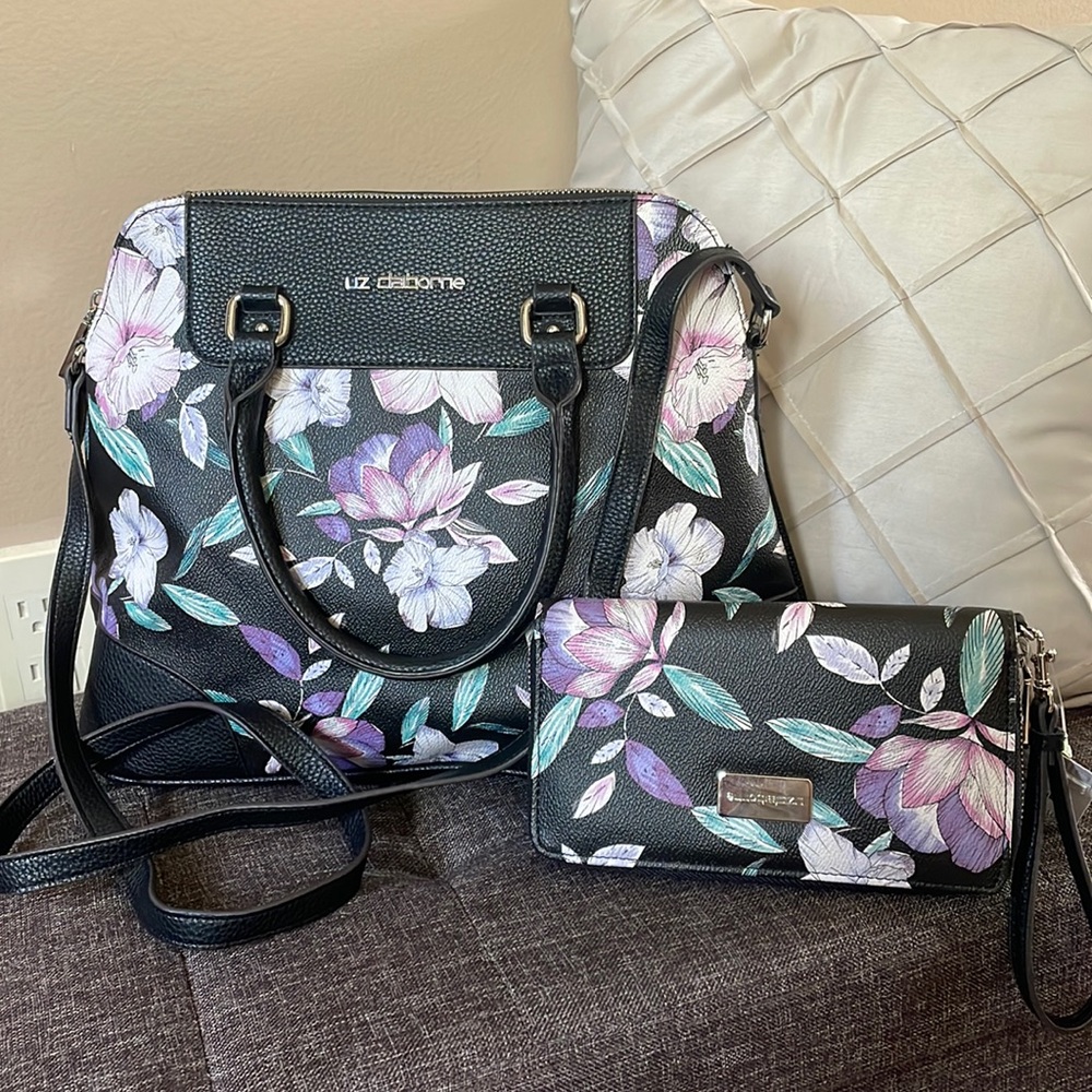 Liz Claiborne Crossbody Tote and Wristlet Set